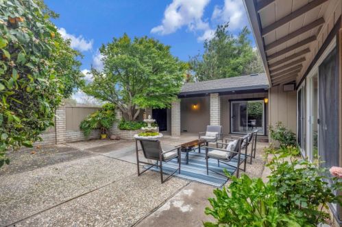 231 Donald Dr, Hollister CA  95023-6361 exterior