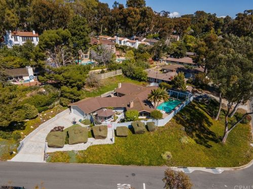 2901 Palos Verdes Dr, Palos Verdes Estates CA 90274-0025 exterior