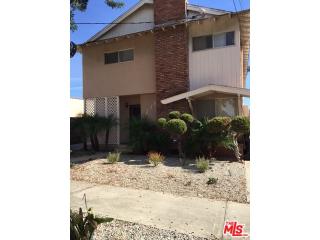 12648 Ramona Ave, Hawthorne, CA 90250-4360