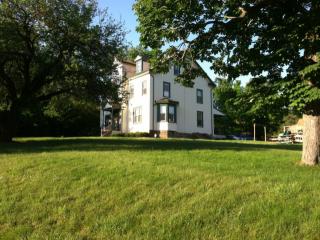 9332 Old Perry Hwy, Pittsburgh PA  15237-4951 exterior