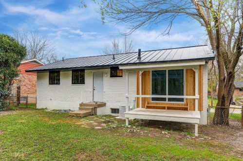 1462 Blueorchard Dr, Cincinnati OH  45230-2322 exterior