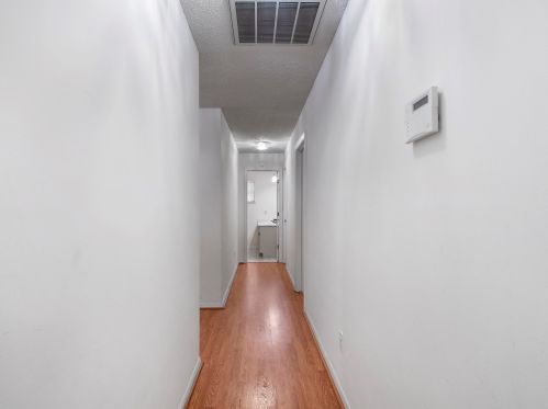 859 4 Ln, Vero Beach FL 32962-1656 exterior