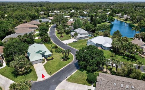 5850 39th Ln, Vero Beach, FL 32966-6516