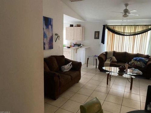 729 Jack Ave, Lehigh Acres, FL 33973-2651