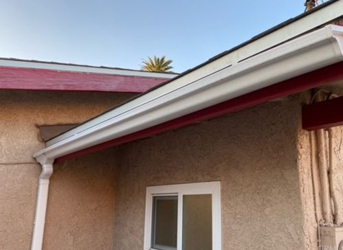 6052 Milton Ave, Whittier CA 90602-1541 exterior