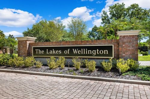 19801 Wetherby Ln, Lutz FL  33549-9329 exterior
