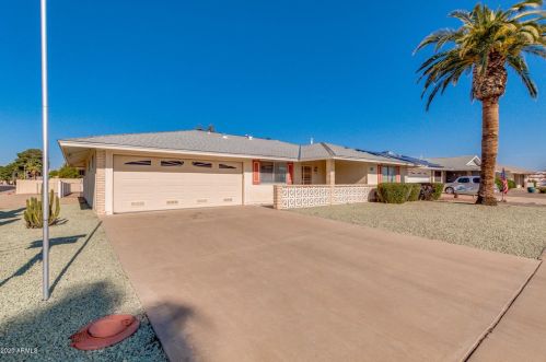 15602 105th Dr, Sun City, AZ 85351-1823