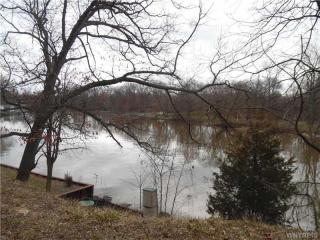 2340 Riverview Dr, Wilson NY  14172-9779 exterior