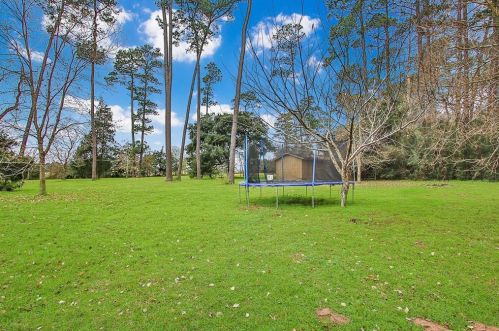 23015 Holly Holw, Tomball TX 77377-3681 exterior