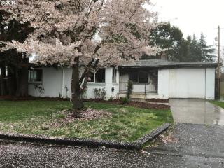 1525 Linwood St, Eugene, OR 97404-3905
