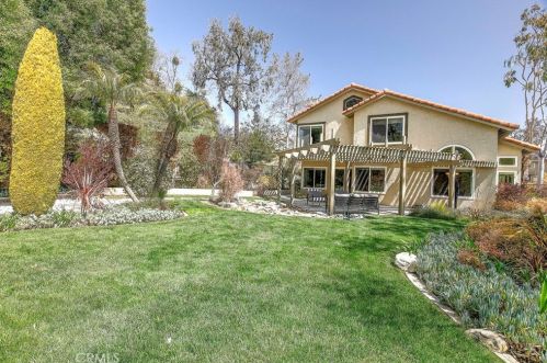 8 Santa Clara, Trabuco Canyon, CA 92688-2557