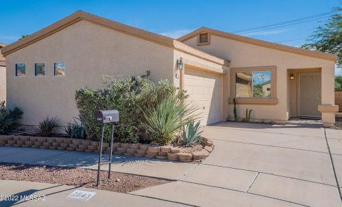 1643 Bitter Orange St, Tucson, AZ 85705-4878