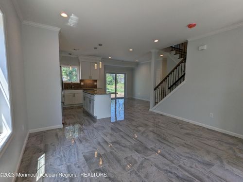 1 Babcock Ln, Willingboro NJ  08046-1603 exterior