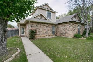 708 Bordeaux Dr, Euless TX  76039-4018 exterior