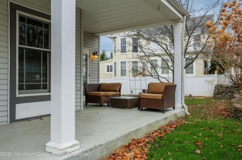 38 Mount Ave, Atlantic Highlands NJ  07716-1236 exterior