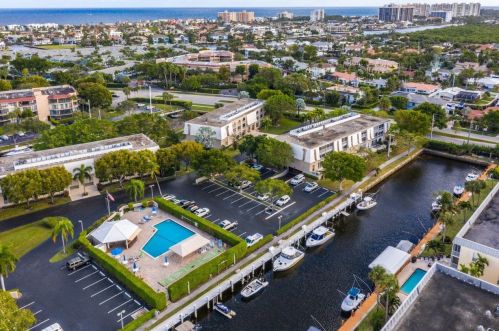 775 Jeffery St, Boca Raton FL  33487-4102 exterior