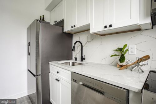 1732 Montello Ave, Washington, DC 20002-7821