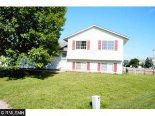 15308 Chokecherry Ave, Lakeville, MN 55068-5529