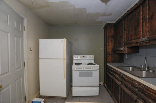 16 Fordway Rd, Raymond NH  03077-2459 exterior