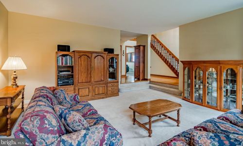 112 Quail Ln, Kennett Sq PA  19348-2652 exterior
