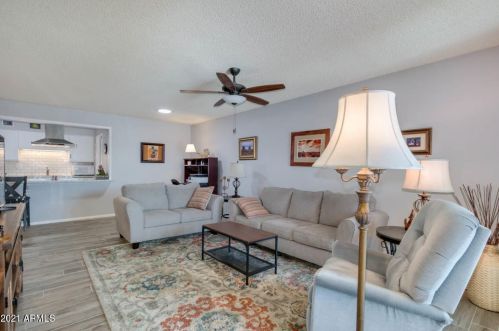 13306 Copperstone Dr, Sun City AZ  85375-4819 exterior