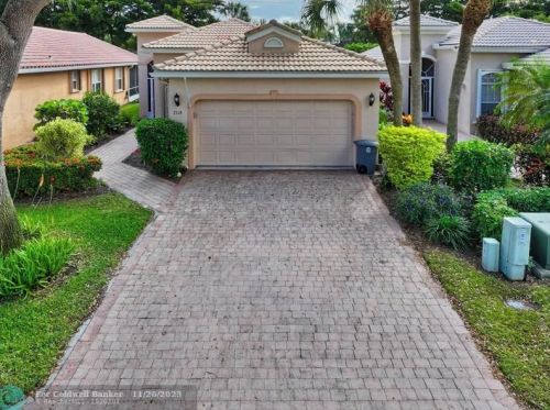 7114 Via Genova, Delray Beach, FL 33446-3753