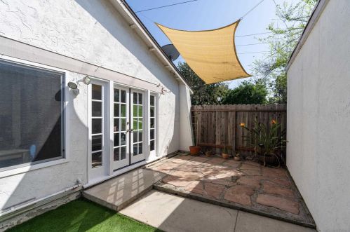 3682 Cliff Way, Oceanside CA  92056-4703 exterior