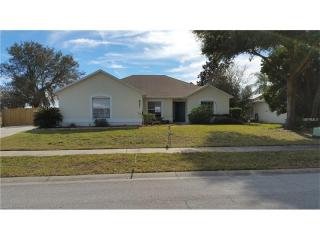 421 Oakpoint Cir, Davenport, FL 33837-8690