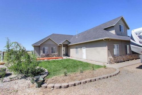 35 Pit Ln, Nampa, ID 83687-8763