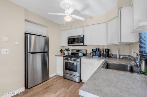 363 Kelly Ave, Bricktown NJ  08724-2230 exterior