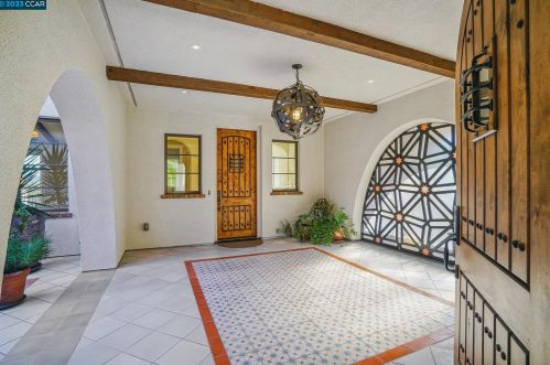 20 Rabble Rd, Orinda CA  94563-3718 exterior