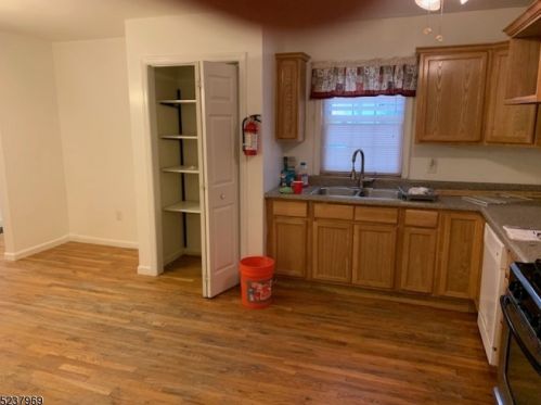 54 Doremus St, Paterson NJ  07522-1945 exterior