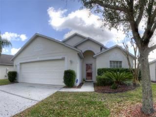 2030 Hammock Moss Dr, Orlando, FL 32820-2231
