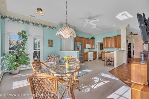 2 Greenfields Dr, Lakewood, NJ 08701-7370
