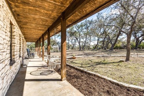 3000 Gatlin Creek Rd, Mount Sharp TX  78620-4908 exterior