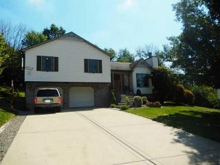 300 Hopi Dr, Greensburg, PA 15601-4932