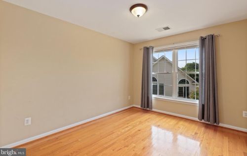 15843 Fourmile Creek Ct, Haymarket VA  20169-5427 exterior