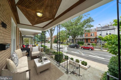 4107 5th St, Washington, DC 20011-5945