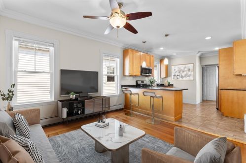 11 Woodlawn St, Boston MA  exterior