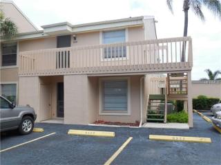 6320 7th Ave, Bradenton, FL 34209-3516
