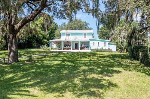 353 Woodlawn Cemetery Rd, Gotha, FL 34734-5016