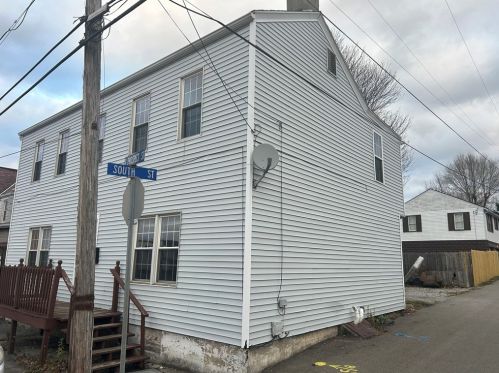 207 Prospect St, South Connellsville PA  15425-3345 exterior