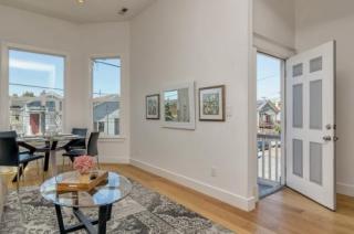 854 Mcelroy St, Oakland, CA 94607-1304