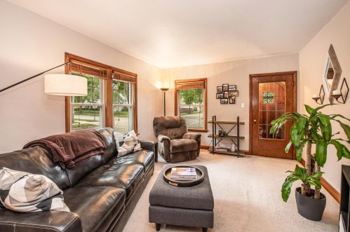 3732 Rutland Ave, Milwaukee, WI 53235-4139