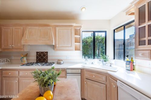 4621 Woodmere Rd, Santa Maria CA  93455-6680 exterior