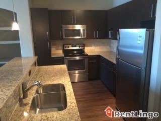 18200 110th St, Redmond WA  98052-2350 exterior