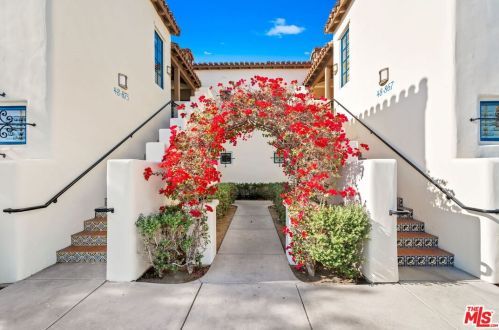 48867 Legacy Dr, La Quinta CA  92253-7114 exterior