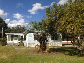 124 Sher Ln, De Bary, FL 32713-4719