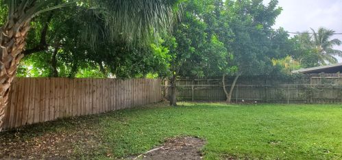 9406 Keating Dr, West Palm Beach FL  33410-5956 exterior