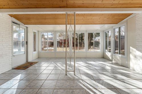 651 Holly St, Denver CO  80246-1424 exterior